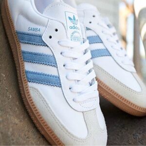 NWT Adidas Samba White, Ash Blue Sneakers